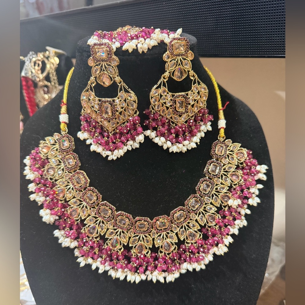 Pakistani Indian Desi Pink/ maroon Beaded Statement Necklace & Earring/ Tika